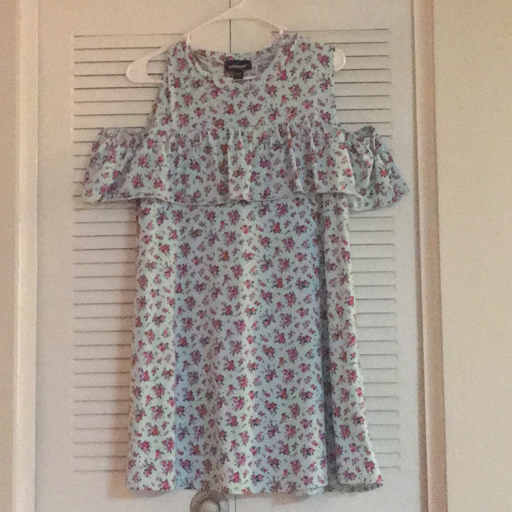 Juniors dress